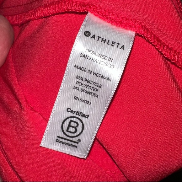 Athleta Tribeca Utility Crop Pants Hibiscus Red Size 16 - Picture 14 of 14
